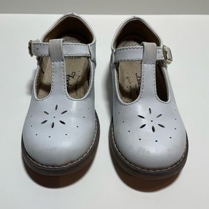 Footmates toddler white t strap shoe